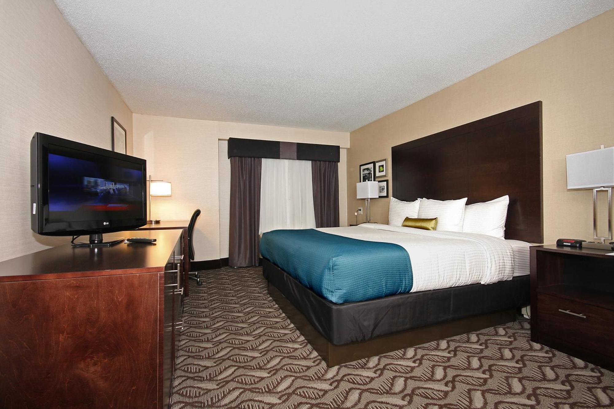 La Quinta By Wyndham Springfield Hotel Buitenkant foto